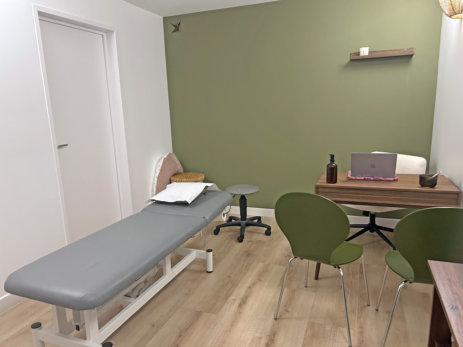 osteopathe-Luna-Baud-Temple-de-Bretagne_03